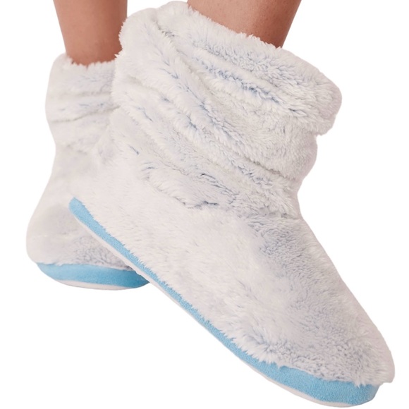 La Vie en Rose Plush Booty Slippers | Size Large - Picture 1 of 3